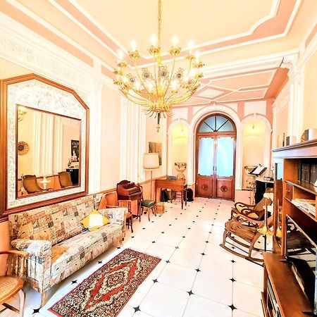 La Traviata - Bunol Aparthotel Luaran gambar
