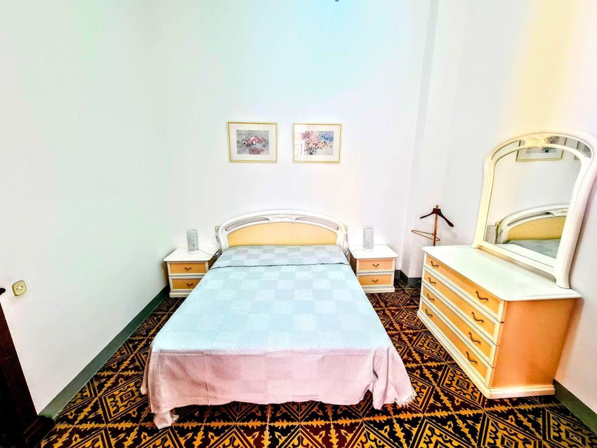 La Traviata - Bunol Aparthotel Luaran gambar