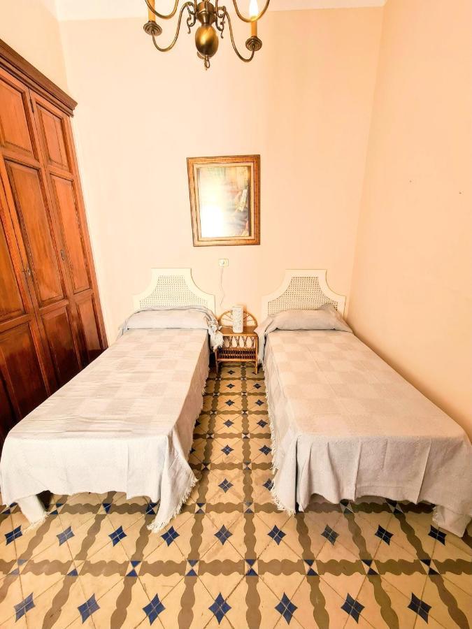 La Traviata - Bunol Aparthotel Luaran gambar