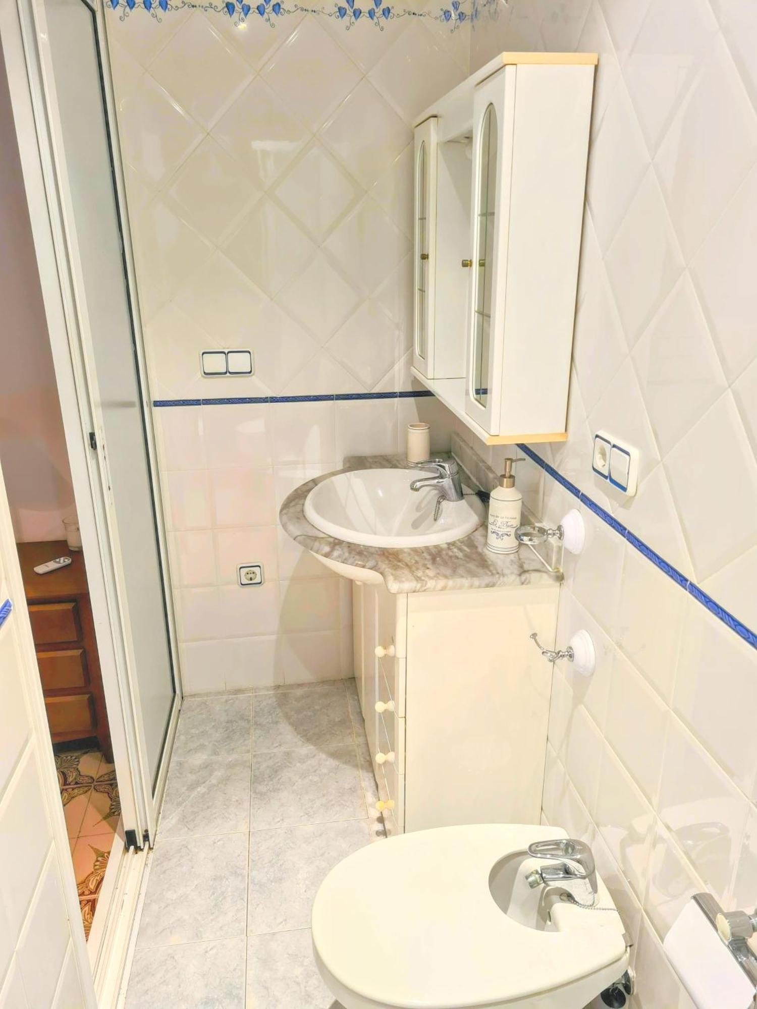 La Traviata - Bunol Aparthotel Bilik gambar