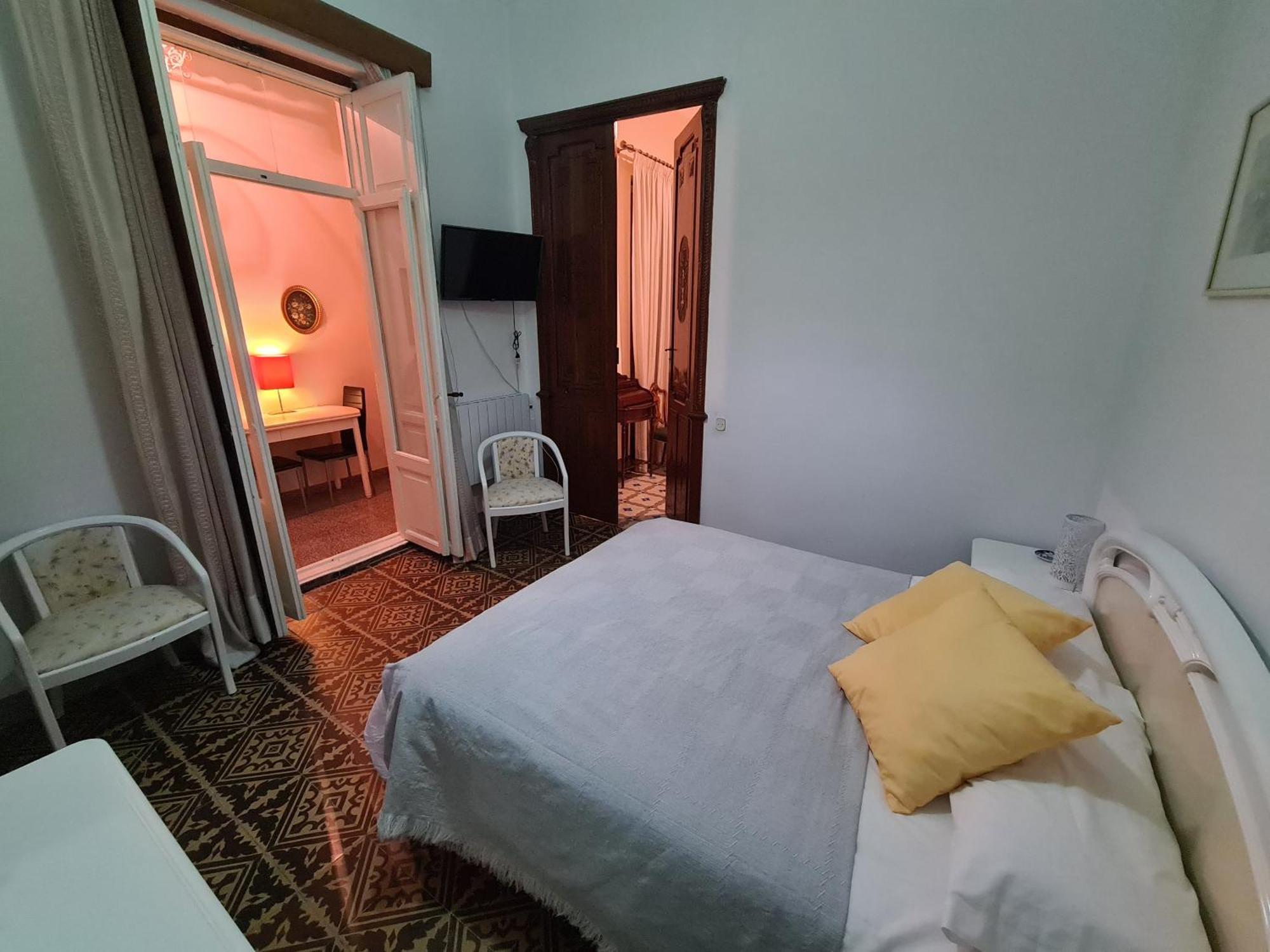 La Traviata - Bunol Aparthotel Bilik gambar