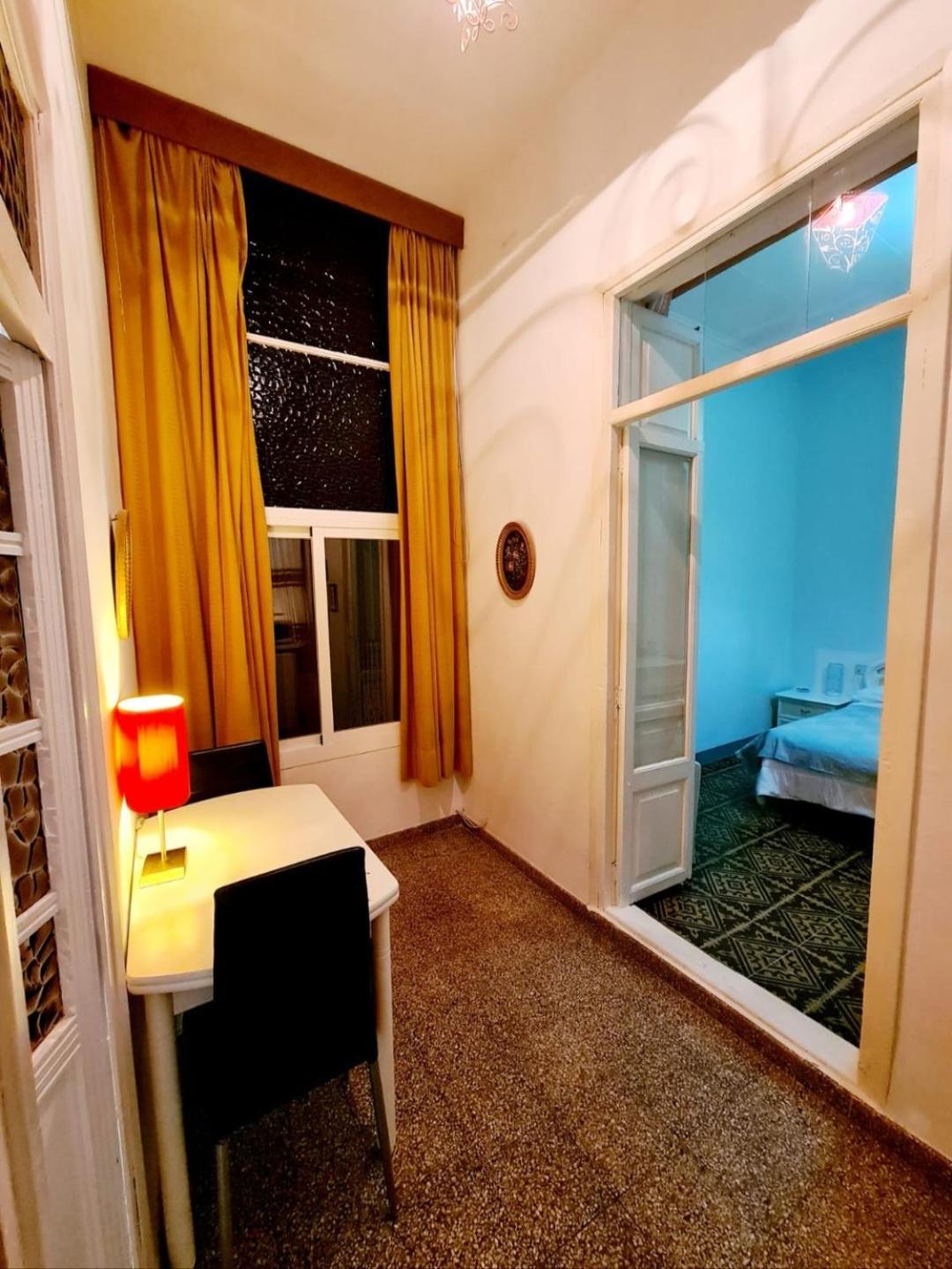 La Traviata - Bunol Aparthotel Bilik gambar